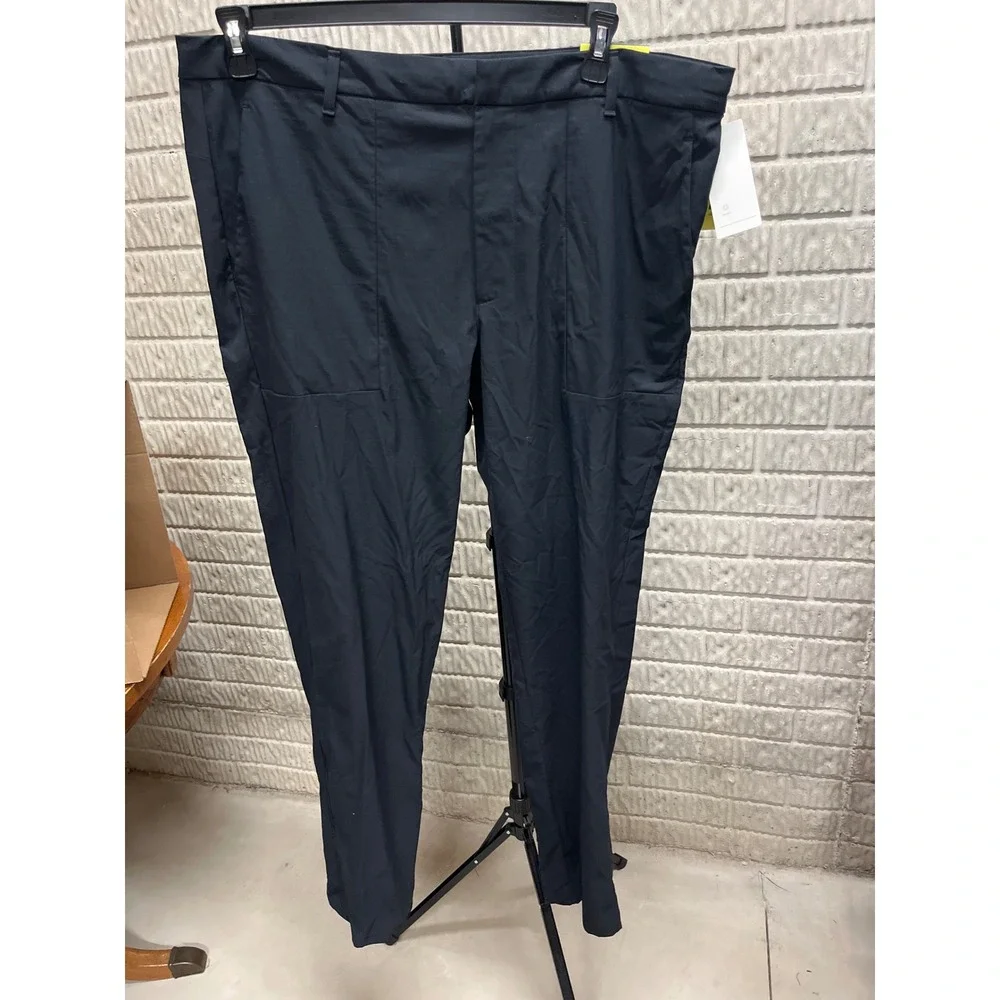 All in Motion Mens Commuter Pants Black 38x32 Slim Straight Performance Stretch - Picture 1 of 4